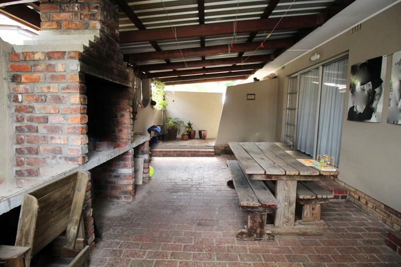 4 Bedroom Property for Sale in St Michaels Western Cape